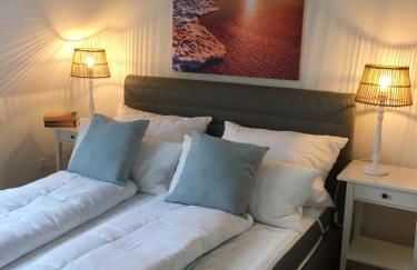 Fewo Schröder - BUDE 63a - mit Strandkorb am Meer - inklusive Bettwäsche und Handtücher - Foto 1