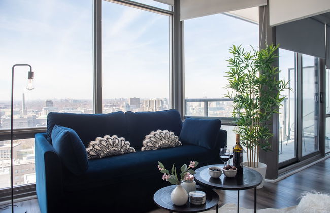 QuickStay Two-Bedroom Condo - Photo 41