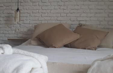 Dos Alas Rojas, casa con jacuzzi para dos personas - Foto 3