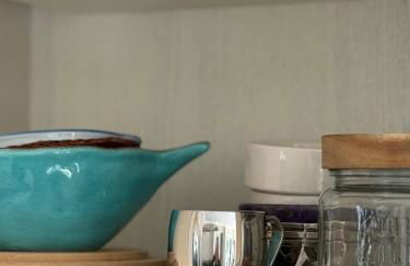 Artsy Italian lake retreat with stunning views! - Foto 35