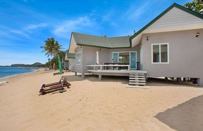 The Moonrakers - Photo 41