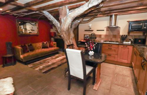 The Medieval Romantic - Foto 7