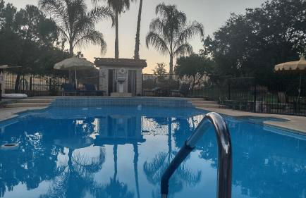 Rustic Rooms Barn Loft (Upstairs Studio Apartment) Near Kings Canyon & Sequoia National Parks - Foto 37