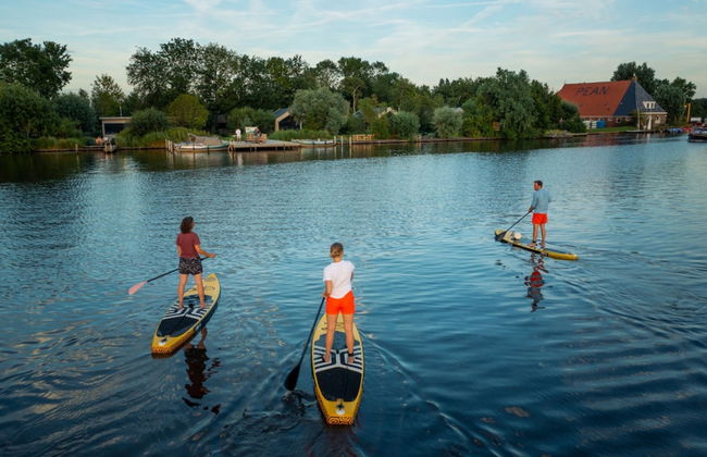 Swarm - 3 Waterlodges Naast Elkaar in Friesland - Foto 14
