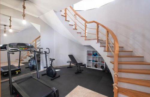 Yuri Big House - Photo 33