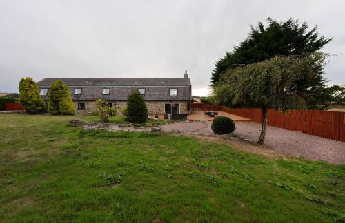 Woodside Barn Sleeps 14 with Hot Tub - Photo 5