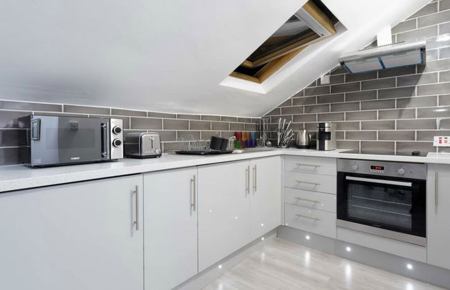 Live in Leeds Grange Apartments - Photo 30