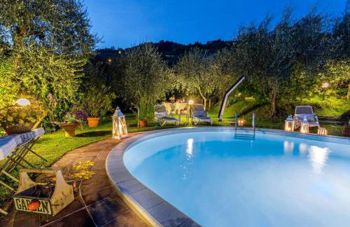 Romantic farmhouse villa Pallina to sleep 5 guests - Photo 37