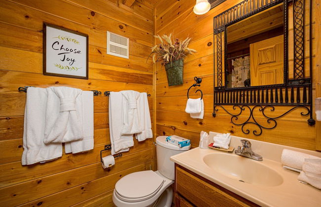 MooseBehaving - Two Bedroom Cabin - Foto 29