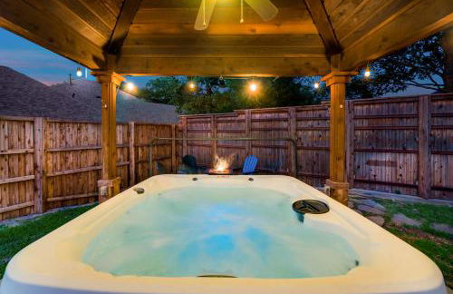 Pool house with hot tub and cinema - Foto 40