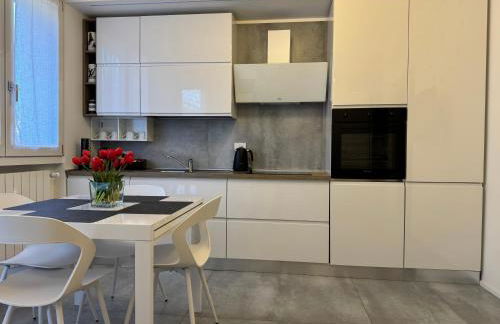 B&B Prestige Apartment - Metropolitana MM1 - Duomo Milano centro - Castello Sforzesco - Stadio San Siro - Forum Assago - Fiera Milano - Foto 17