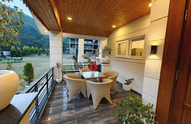 The Paradise - Luxury 3BR Villa Near the Airport in Dehradun - Foto 59