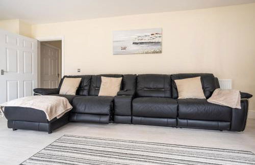 Boyton House Sleeps 14 Long Stays Parking Wi-Fi - Foto 10