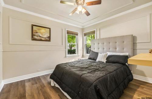 Cozy Evanston Villa with cinema and massage sofa - Foto 15