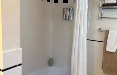 Seattle-Queen Anne--7 BR 3 BA--One Block to SPU - Foto 25