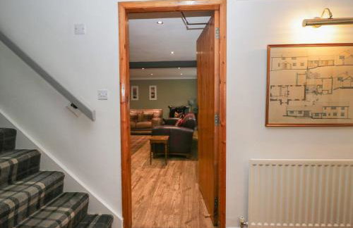 Low Jock Scar - Foto 75