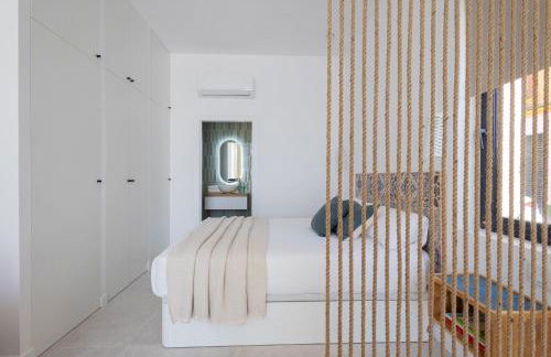 FLORIT FLATS - Stylish Studio by the Joaquin Sorolla Station - Photo 12