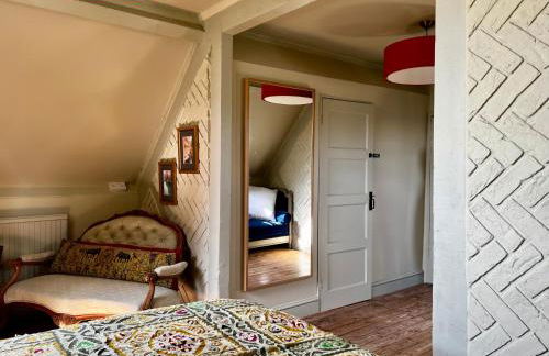 Eclectic Barn - Pergola & Dog-Friendly Garden - Photo 7