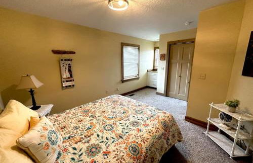 The Sunset Cottage - Lakefront with Private Beach - Foto 15