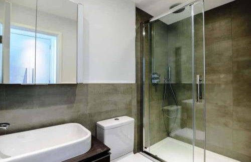 Canal-Side Boutique Apartment - Foto 1