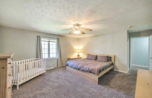 Spacious Getaway with Heated Private Pool! - Foto 26