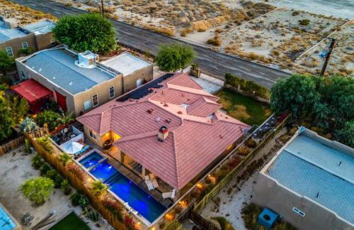 The Desert Gem Pool Spa Gated Home - Photo 68