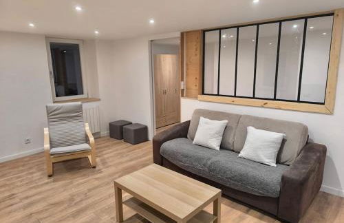 Charmant appartement à Morez à 10 min des pistes des Rousses - Foto 1