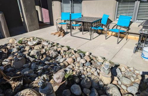 Dogs OK! Prime Home Base minutes to Downtown and Trails - Foto 75