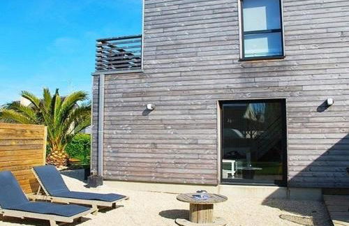 Villa bois à 500m plage avec jardin clos, WIFI et parking - Ile Grande - FR-1-368-215 - Foto 13