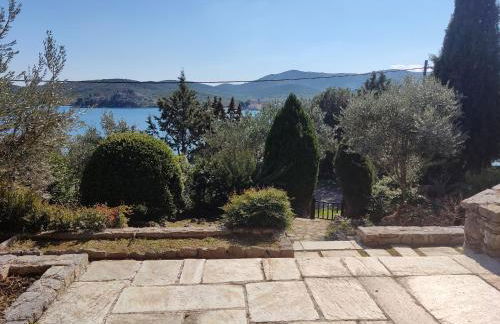 Lito's dream villa by the sea! - Photo 59