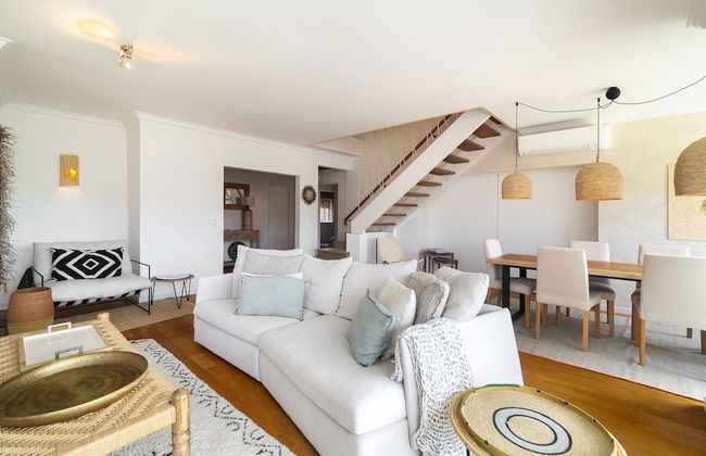 Stylish Sunny Penthouse Near Cascais Center & Greenspace - Photo 26