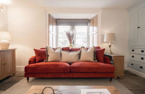 The Farmhouse - Photo 31