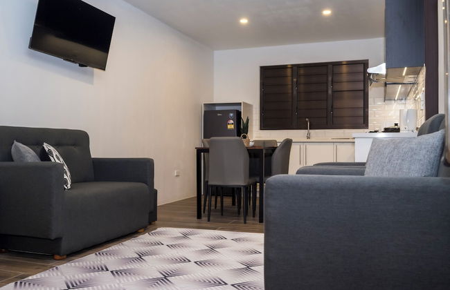 Garden Apartment - Photo 16