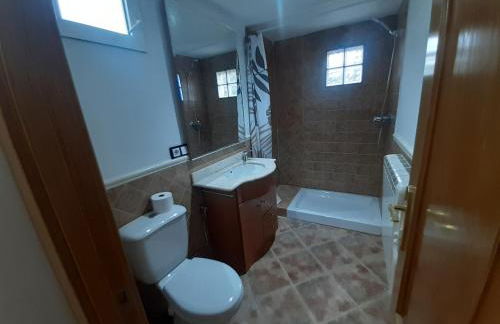 Habitaciones Peña Dorada - Photo 20