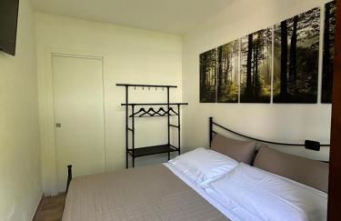 Lake Lodge - Photo 11