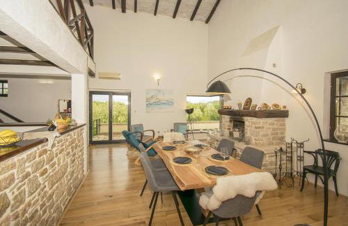 Peaceful Villa with Pool & Sauna, La Casa di Kyra - Foto 18