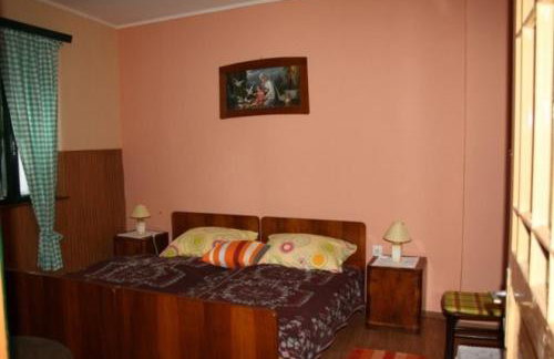 Seoski Turiziam Larva - Photo 56