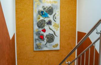 Boardinghouse City Home - Living - Photo 62