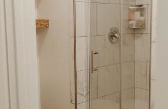 Central Tacoma Triplex - Foto 9