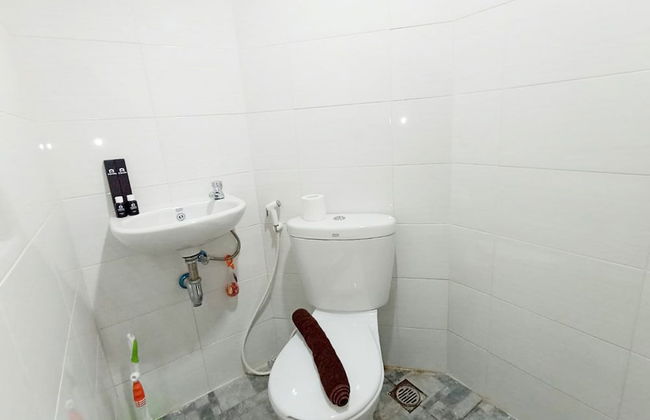 Homey And Cozy Living Studio Amartha View Apartment - Foto 12