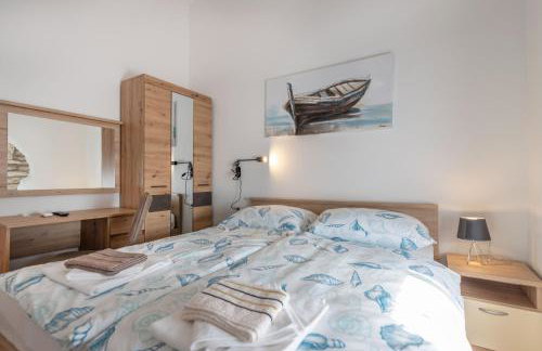 Villa Biba, a seaside hideaway with a pool - Foto 3