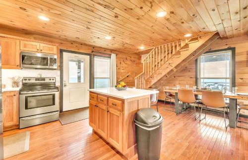 Pop & Granny's cabin with a fire pit hot tub & indoor pool - Foto 9