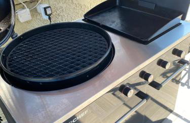 Villa ELi - Luxury Nature Getaway - Strategically located for Beach Exploration - Onsite Power for Electric Vehicle - Foto 16