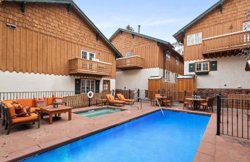 Central AC, Updated 4 BR, 4-5 BA Townhouse, Pool - Foto 24