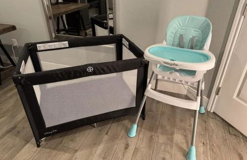 Hot Tub - River Nearby - Quiet Street - Foto 19