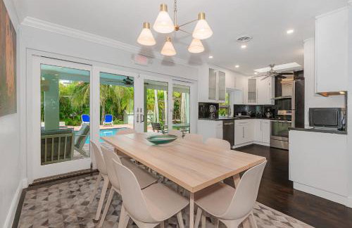 Miami Dream Home/ Pool/Jacuzzi/ Fire Pit - Foto 9