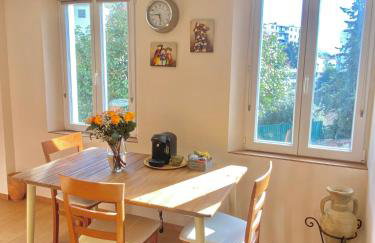 Great flat! 12 minute walk from train station and Palais - Foto 13