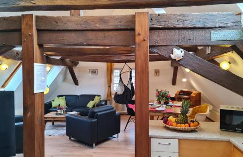 AVAHOME: Haus für 16, WLAN, Parkplätze, Netflix, Nespresso - Foto 31