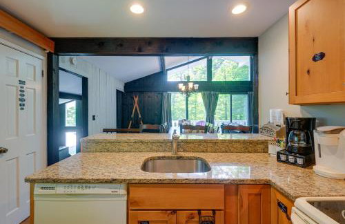 Winhall Home with Sauna Less Than 1 Mi to Stratton Mountain! - Foto 10