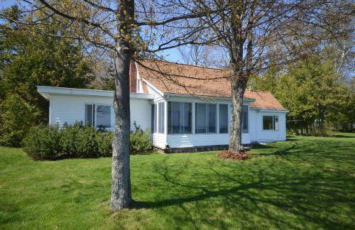 North Shore Beach Retreat - Foto 12